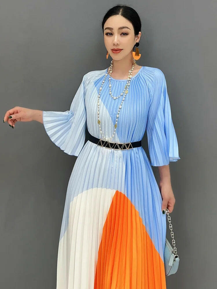 Summer New Hundred Pleated Printed Long Dress With O-Neck Half Sleeves Elegant Ladies Flare Women Dresses.