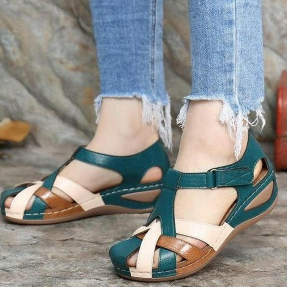 Summer Retro Women's Sandals Car Line Light Soft Bottom Large Size Cross Buckle Round Toe Comfortable Wedge Sandals Ladies Sandals.