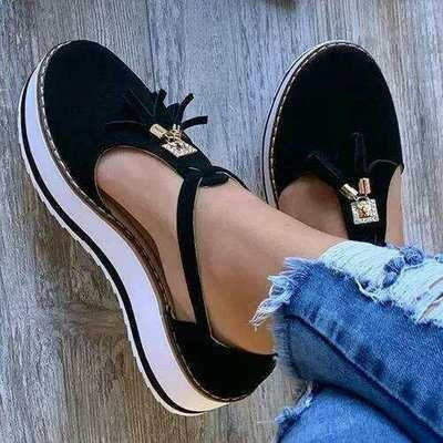 Casual Tassel Flat Sandals for Women.