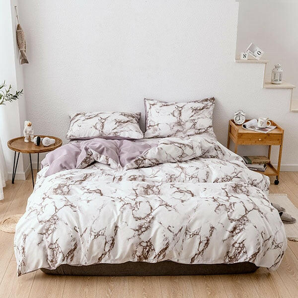 The Bedroom Bedding Is A Comfortable White Marble Pattern Printed Duvet Cover (2/3 Piece Set).