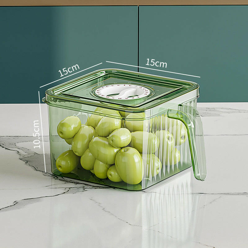 Refrigerator Storage Box Household Drainable Food Storage Box Sealed Storage Box With Handle Stacking Storage Box.