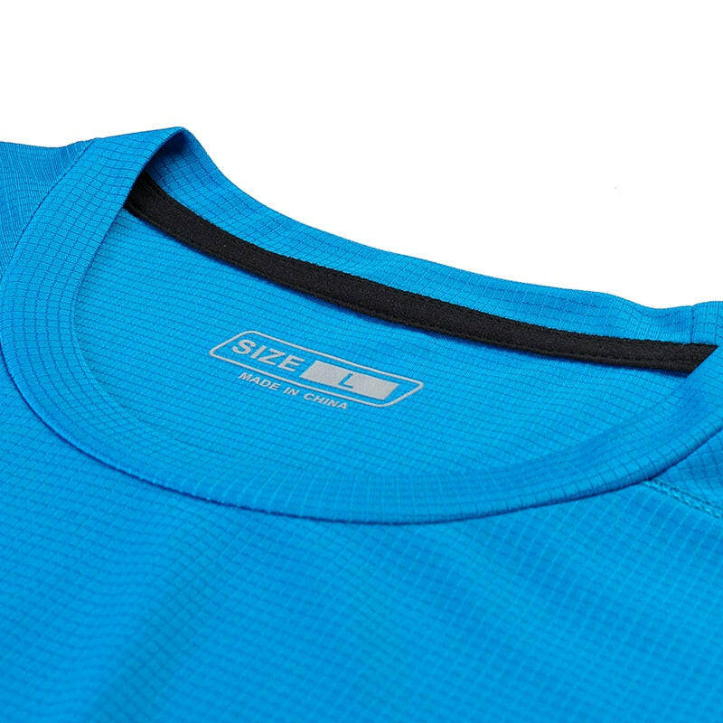 Men’s Quick-Dry Running T-Shirt – Slim Fit Athletic Sports Tee.