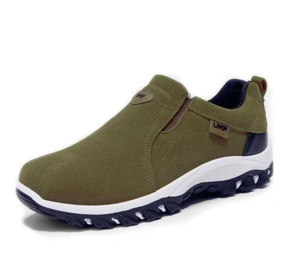 Large Size Men’s Hiking Shoes.