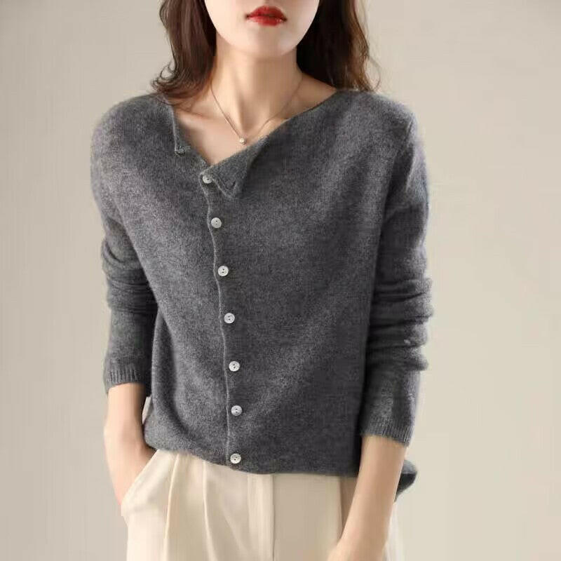 French Retro Round Neck Cashmere Knitted Cardigan – Elegant Autumn Casual Top.