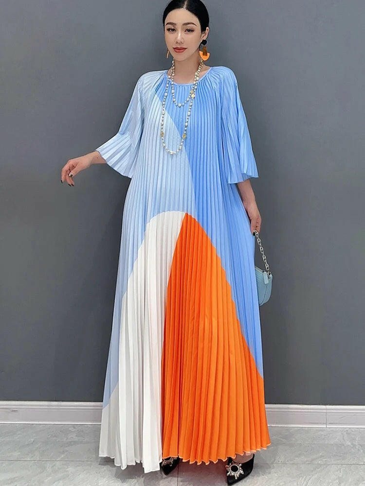 Summer New Hundred Pleated Printed Long Dress With O-Neck Half Sleeves Elegant Ladies Flare Women Dresses.