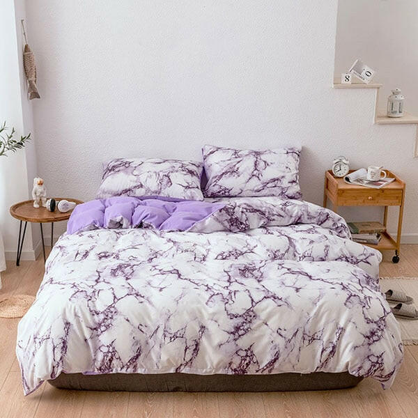 The Bedroom Bedding Is A Comfortable White Marble Pattern Printed Duvet Cover (2/3 Piece Set).