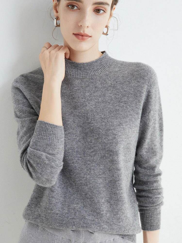 Seamless One-Piece Wool Sweater – Women's Long-Sleeve Knit Top.