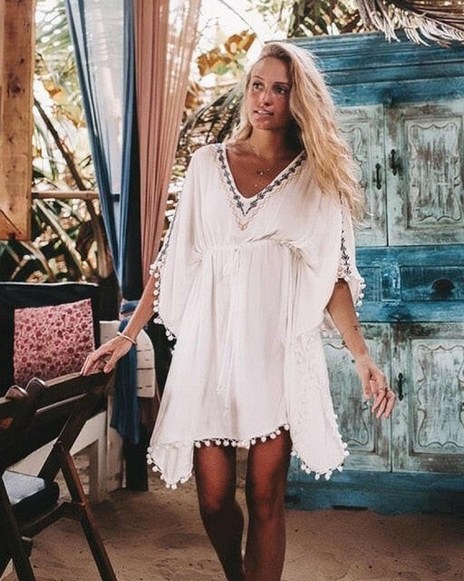 Beach Cover Up Swimsuit White V Neck Bat Sleeves Loose Beach Dresses Swimwear Women Bikini Bathing Suit Summer Beach Wear.