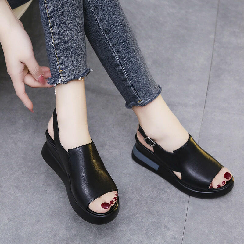 Muffin Thick Bottom Wedge Sandals Women's Summer Wear Back Empty Buckle Sandals And Slippers Large Size High-Heeled Sandals.