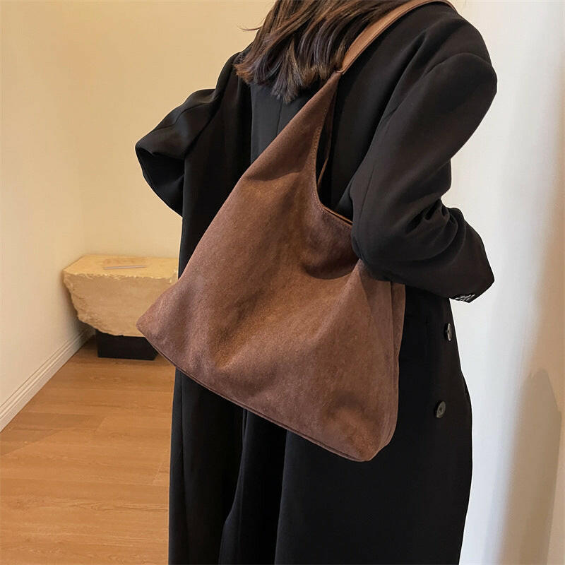 Bag for women large capacity simple tote bag retro and lazy suede big bun mother bag.